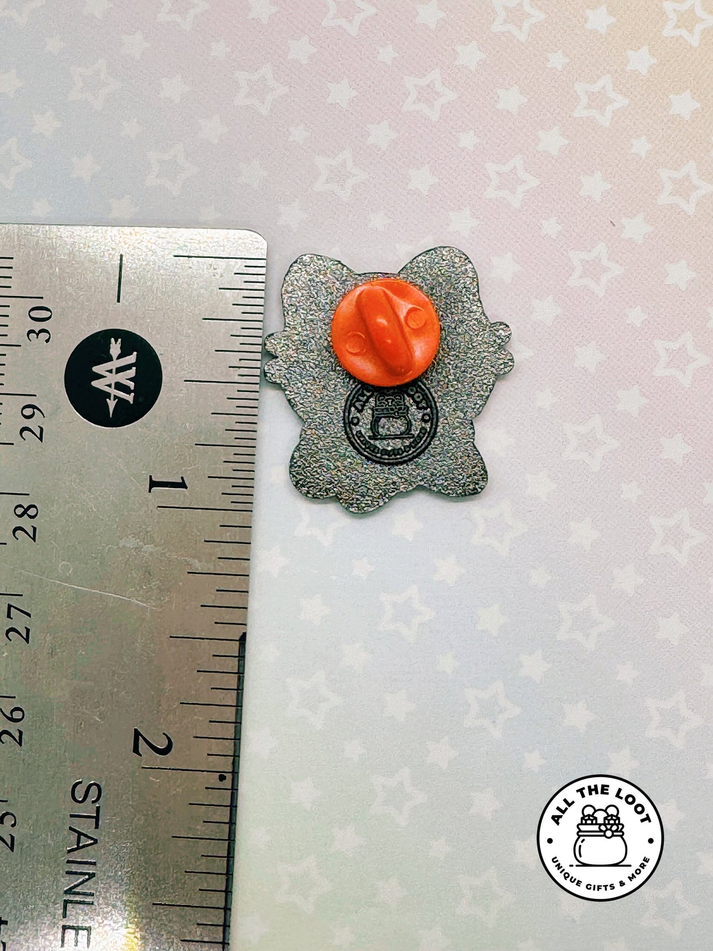 Strawberry cat pin, Meowberry