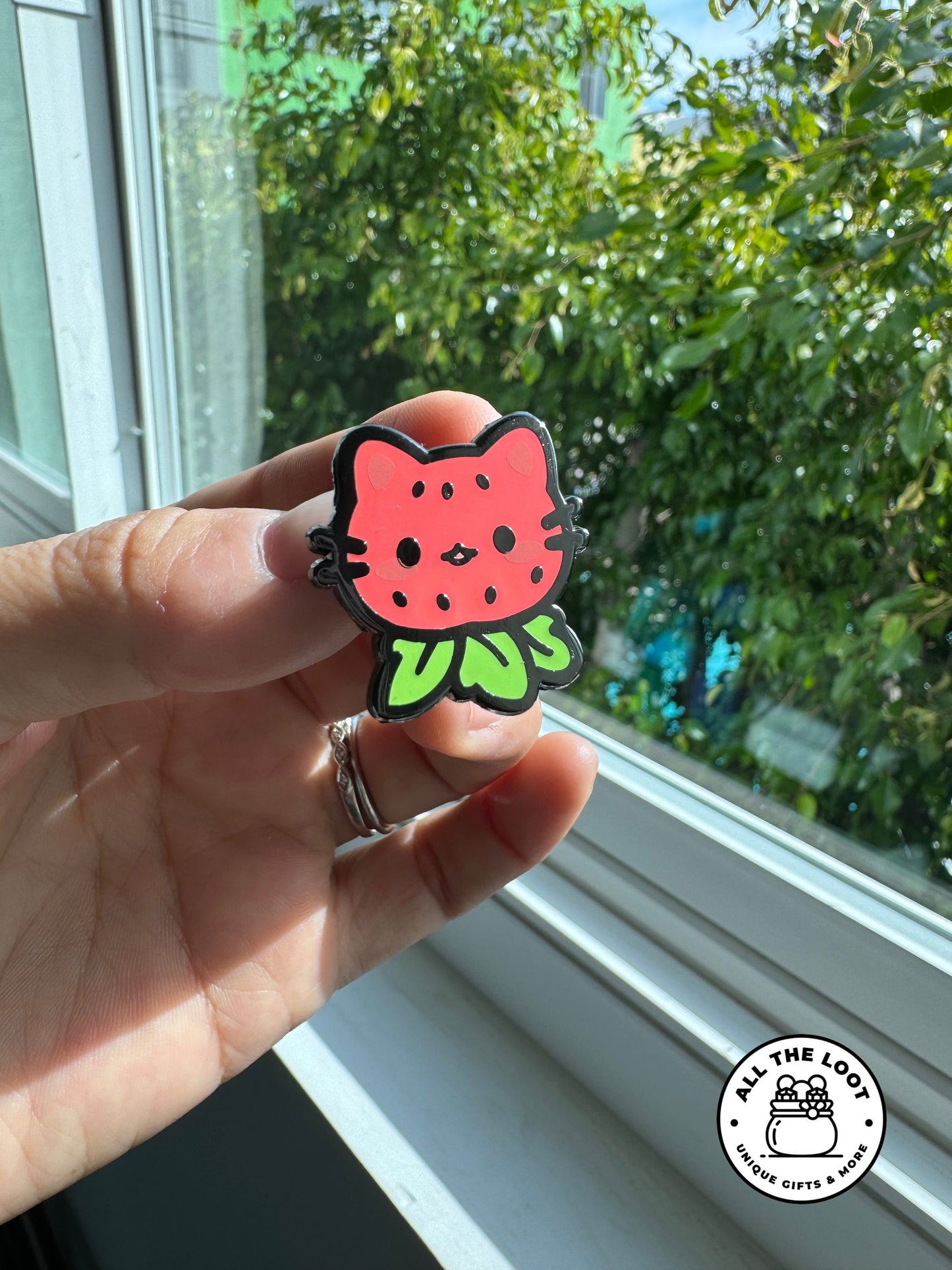 Strawberry cat pin, Meowberry